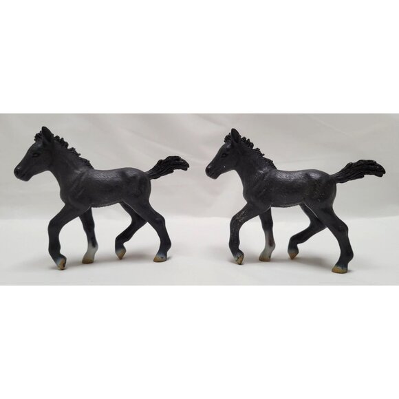 Vintage Schleich Lot of 2 Black 4" Long Lipizzaner Foal Colt Horse Figurines - Picture 2 of 9